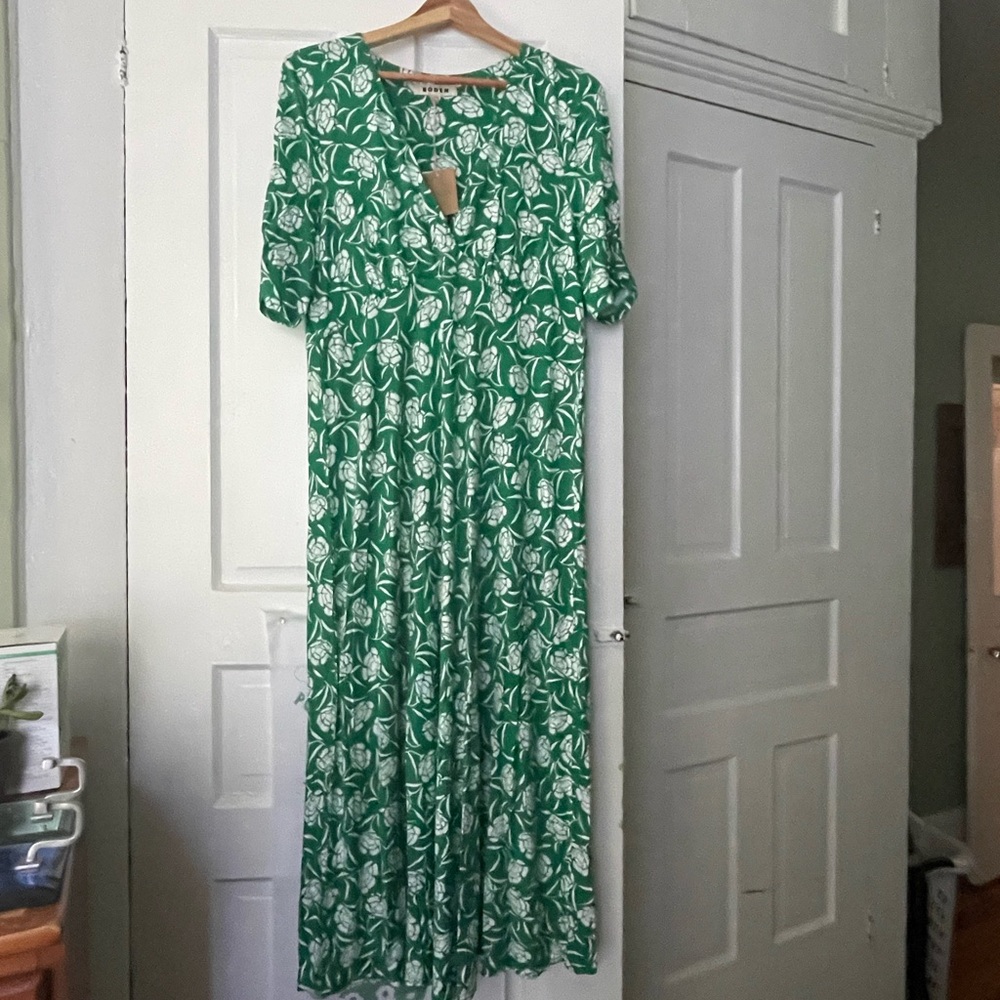Boden Green V-Neck Short Sleeve Maxi Sundress